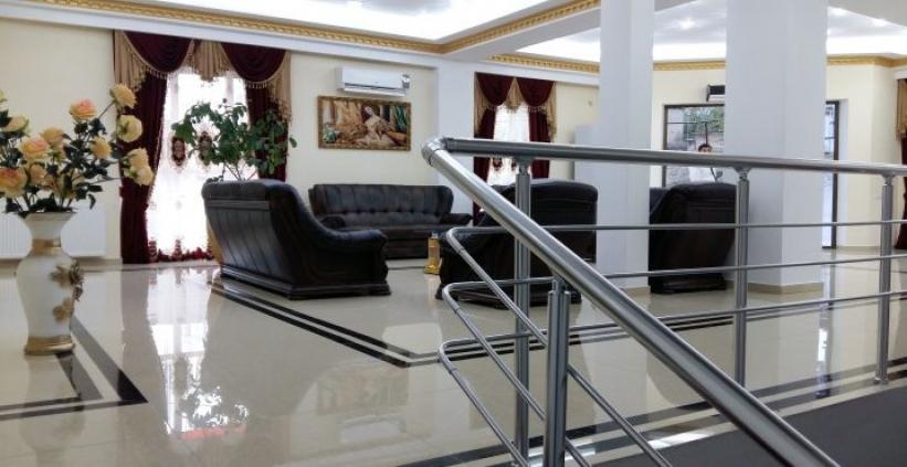 Hotel Grand Palace Tbilisi Exteriör bild