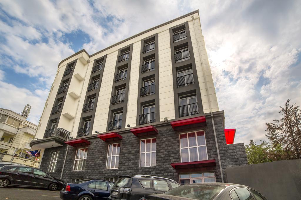 Hotel Grand Palace Tbilisi Exteriör bild