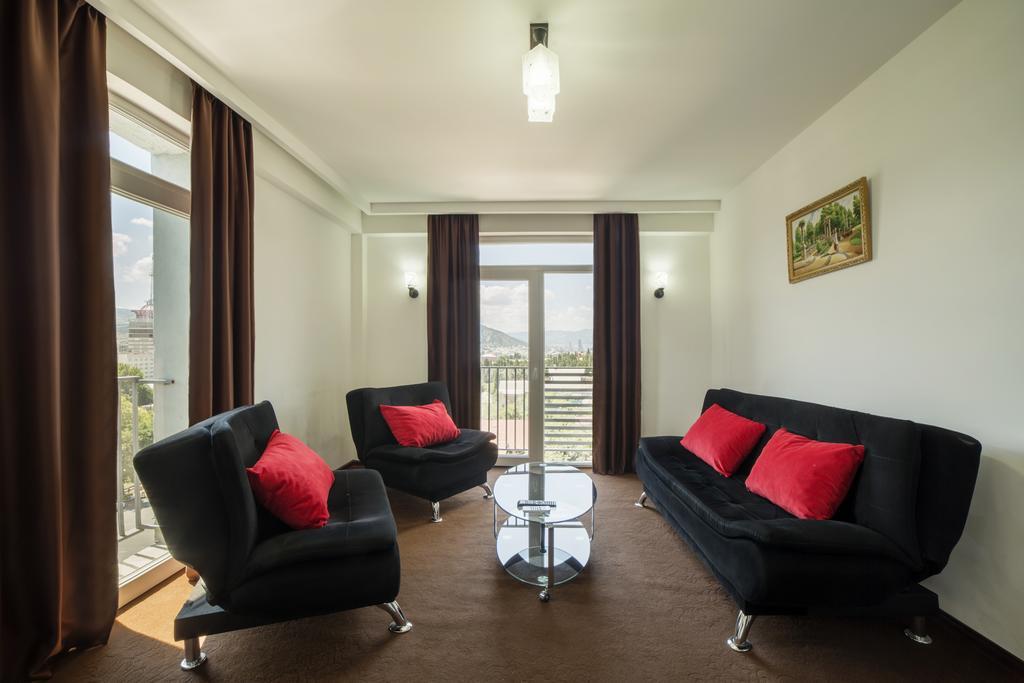 Hotel Grand Palace Tbilisi Exteriör bild